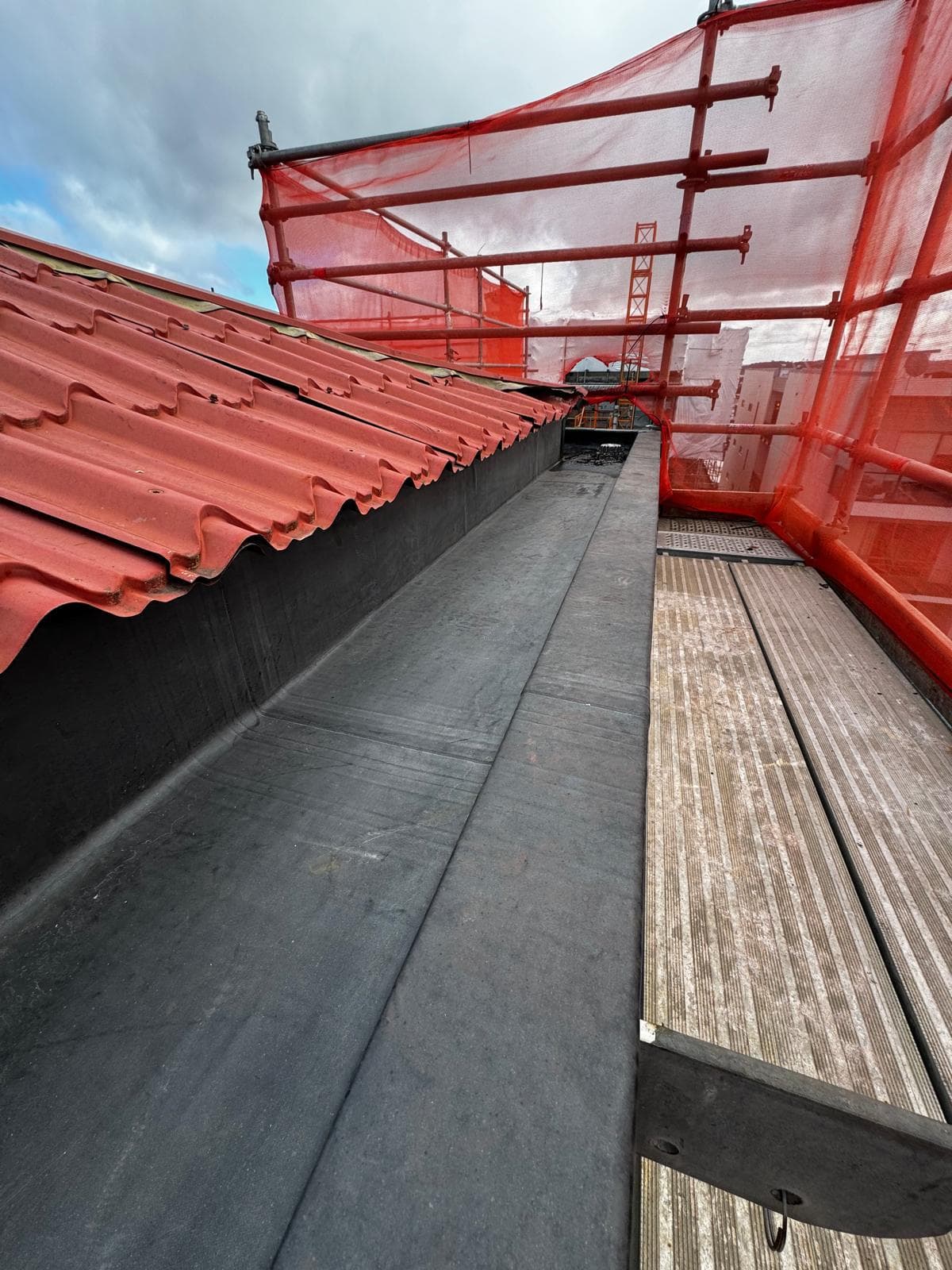 Roof repair services